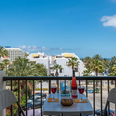 310 Great Location In Americas, Sea Front! Playa de las Americas (Tenerife)